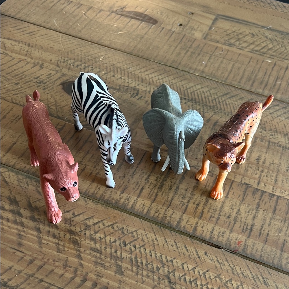 Set of 4 Animal Figurines
